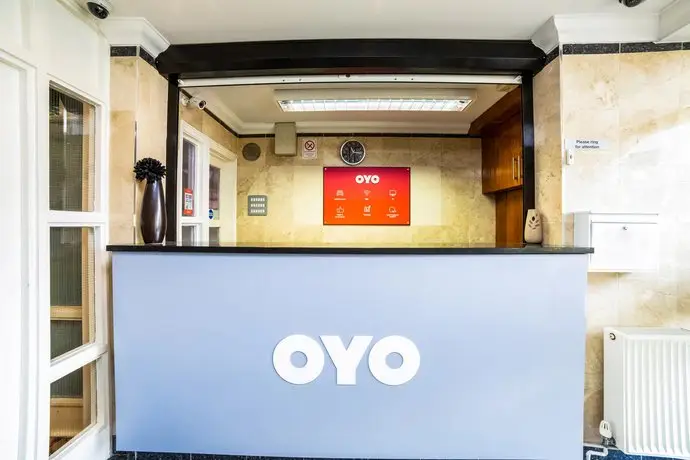 OYO Kingsley Hotel