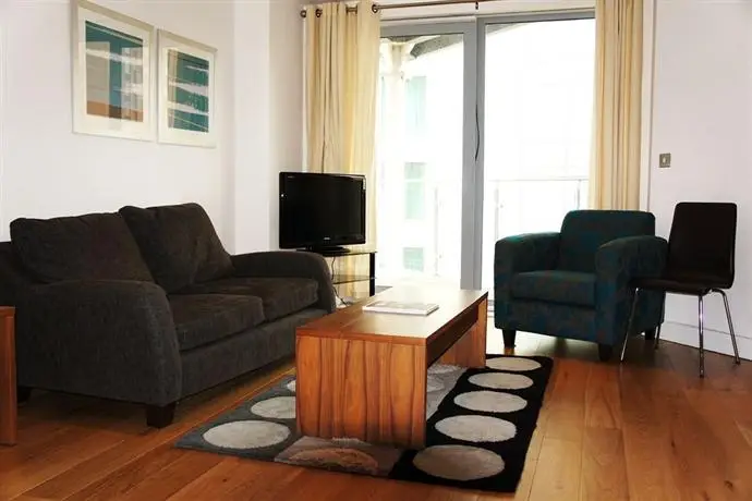 Meridian Terrace Serviced Apartments 