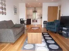 Meridian Terrace Serviced Apartments 