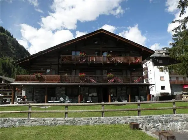 Hotel Bellevue Champoluc 