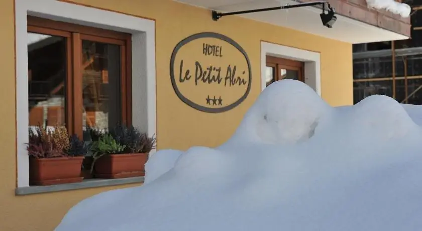 Hotel Le Petit Abri 