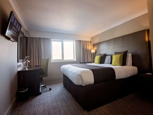 Mercure Milton Keynes 