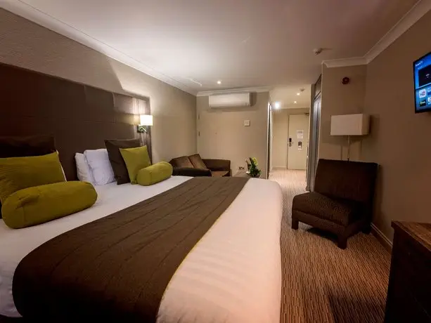 Mercure Milton Keynes 