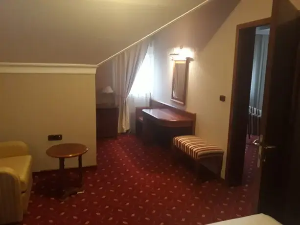 Hotel Kovilovo 