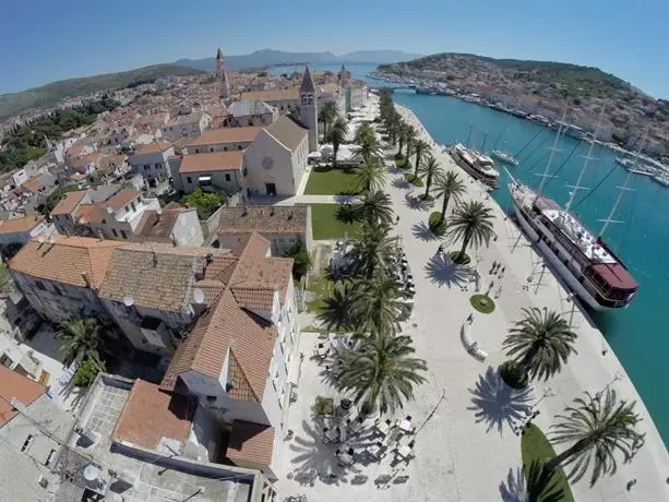 Hotel Concordia Trogir 