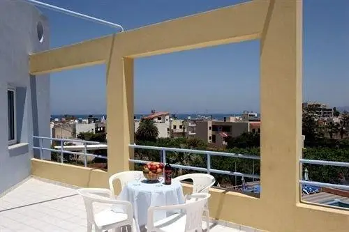 Filia Hotel Apartments 