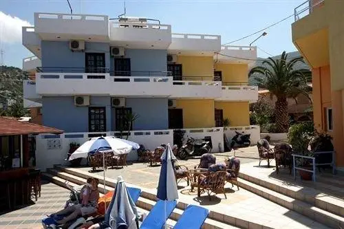 Filia Hotel Apartments 