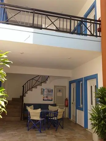 Litsa Mare Apartments 