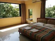 Goan Clove Apartment Hotel 