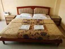 Goan Clove Apartment Hotel 