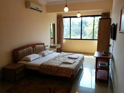 Goan Clove Apartment Hotel 