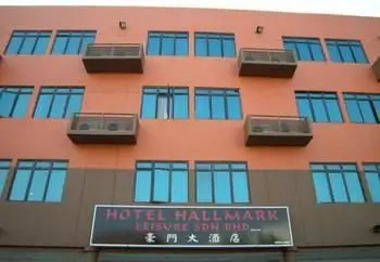 Hallmark Leisure Hotel 