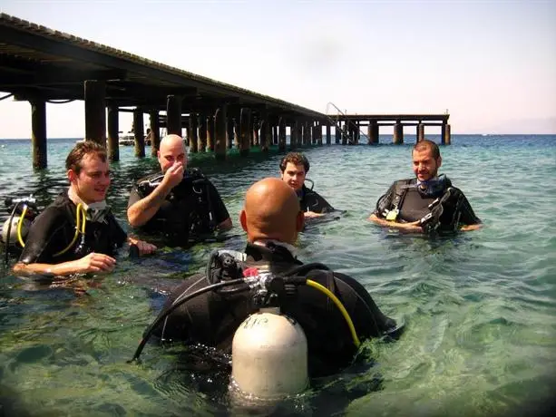 Arab Divers Dive Center and Bed & Breakfast 