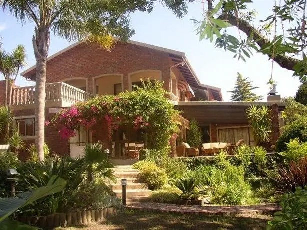 Aziza Guest House