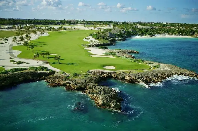 Xeliter Golden Bear Lodge & Golf Cap Cana 