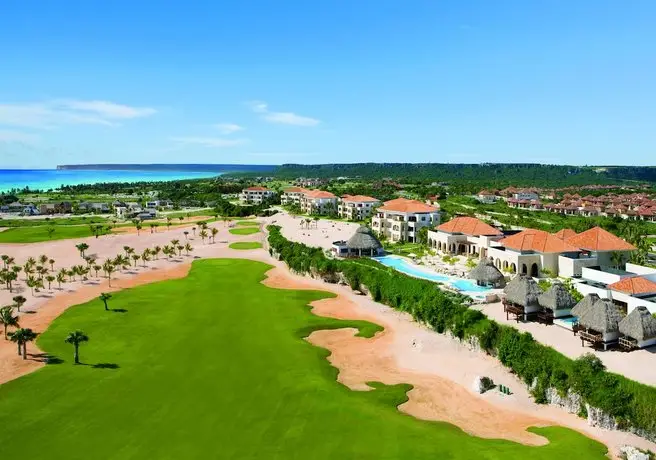 Xeliter Golden Bear Lodge & Golf Cap Cana 