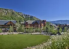 Capitol Peak Lodge 