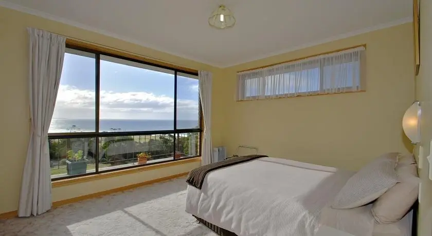 Bicheno's Ocean View Retreat 