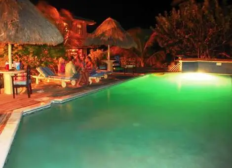 El Pescador Resort 