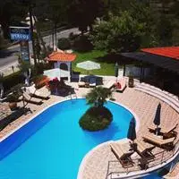 Pyrgos Hotel 