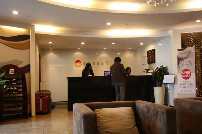 Sunset Business Hotel 