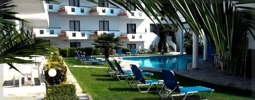 Xenios Dolphin Beach Hotel 