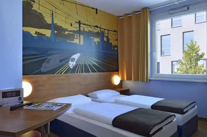 B&B Hotel Saarbrucken-Hbf 