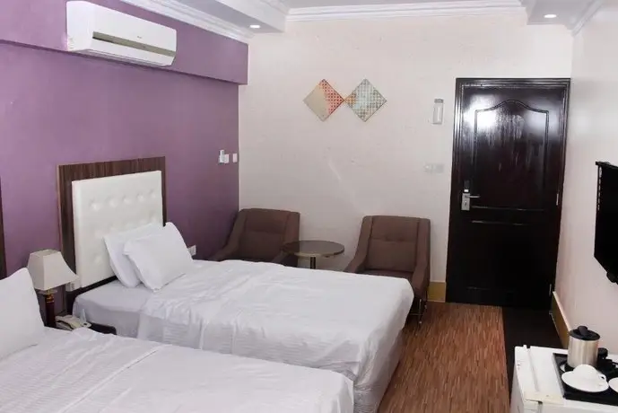 Delmon Hotel Apartments