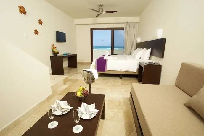 Akumal Bay Beach & Wellness Resort - All Inclusive