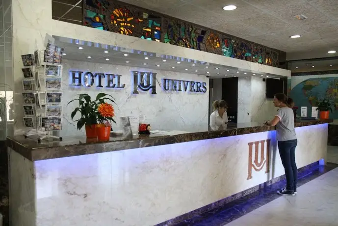 Hotel Univers Roses 