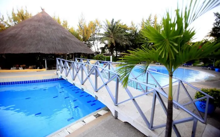 The Kairaba Beach Hotel 