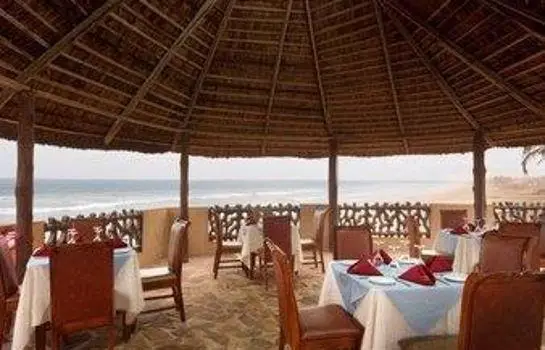 Ramada Resort Accra Coco Beach by Wyndham 