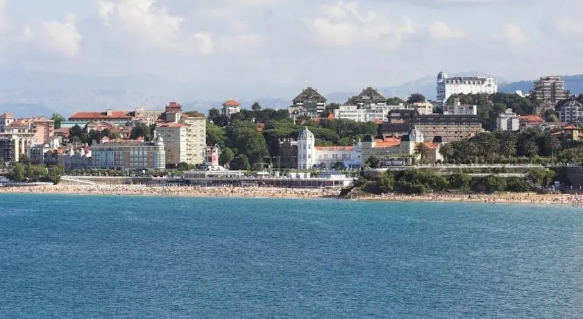 Aparthotel Playas de Liencres 