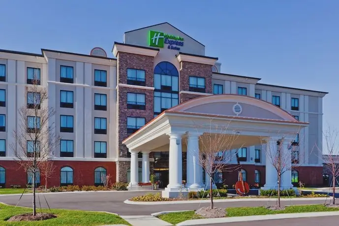 Holiday Inn Express Nashville-Opryland 