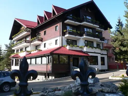 Drachenhaus Poiana Brasov 