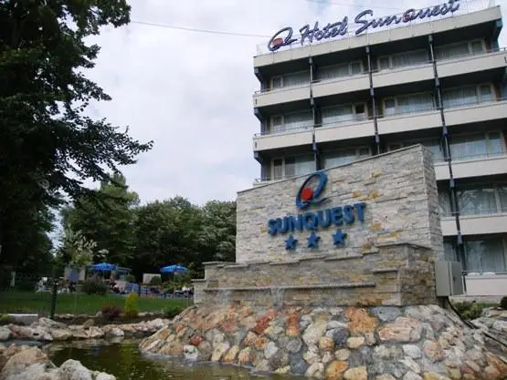 Hotel Sunquest