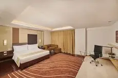 Holiday Inn Mumbai International Airport 