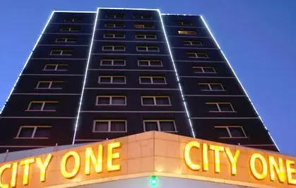 City One Hotel 