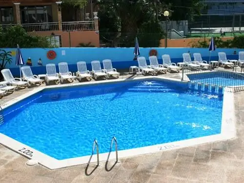 Apartamentos Oasis Sa Tanca