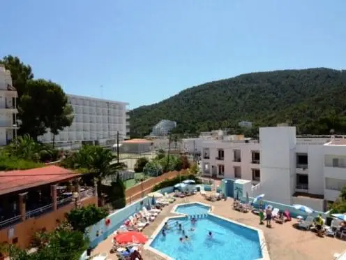 Apartamentos Oasis Sa Tanca 