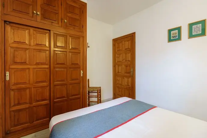 Apartamentos Pepe Mesa 