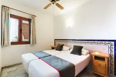 Apartamentos Pepe Mesa 