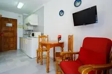 Apartamentos Pepe Mesa 