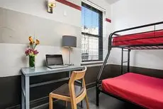 Chicago Getaway Hostel 