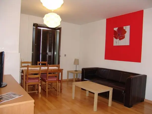 Apartamentos Zaragoza Coso