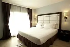 Sukhumvit Suites Hotel 