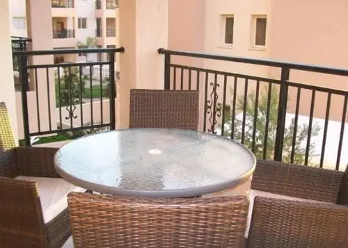 Royal Seacrest Apartment Paphos 