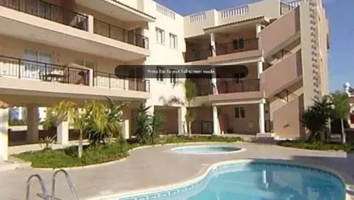 Royal Seacrest Apartment Paphos 