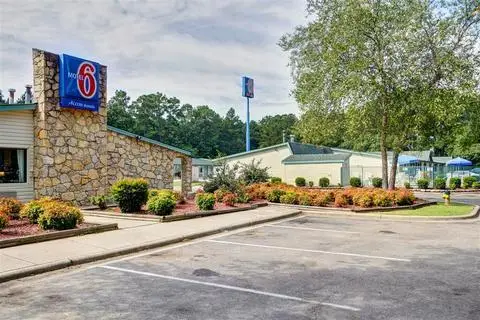 Motel 6 Fayetteville