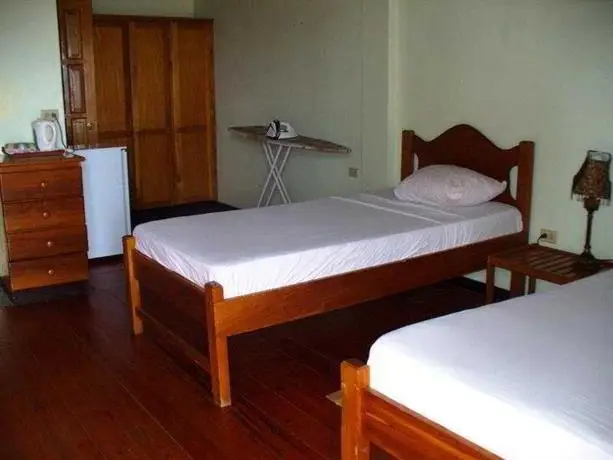 Tobago Island Suites Mount Irvine